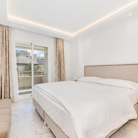 Apartment Bright In The Heart Of Puerto Banus Marbella