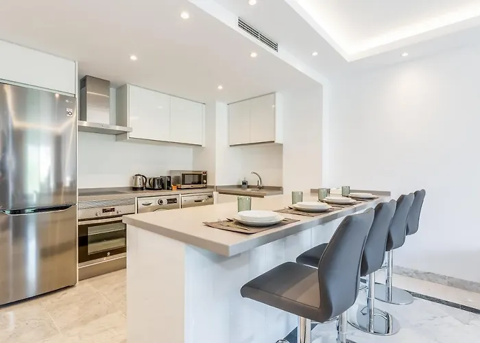 Appartamento Bright In The Heart Of Puerto Banus